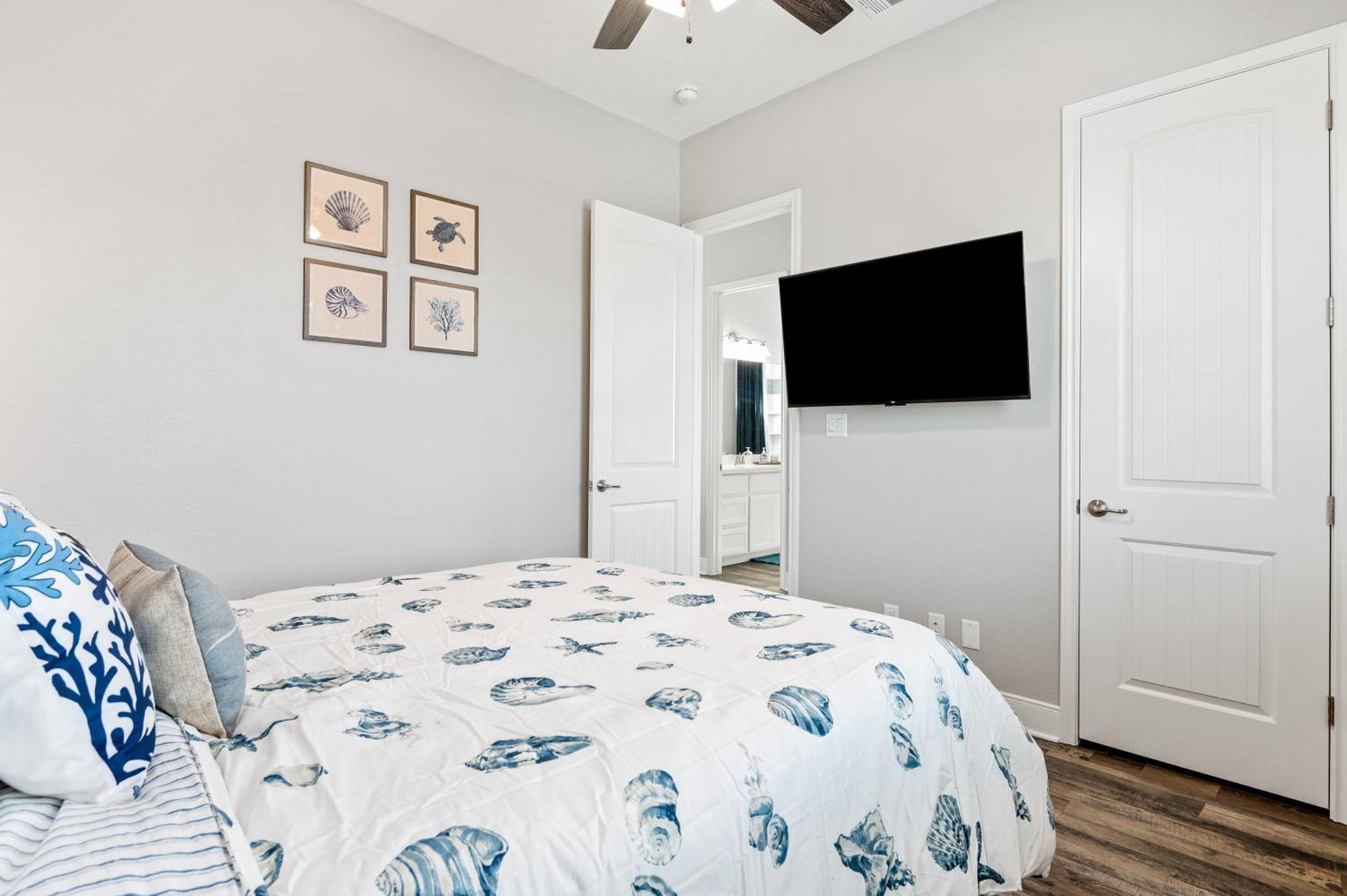 Stylish 4Br Crystal Beach Retreat Walk To Beach Bolivar Peninsula Exterior photo